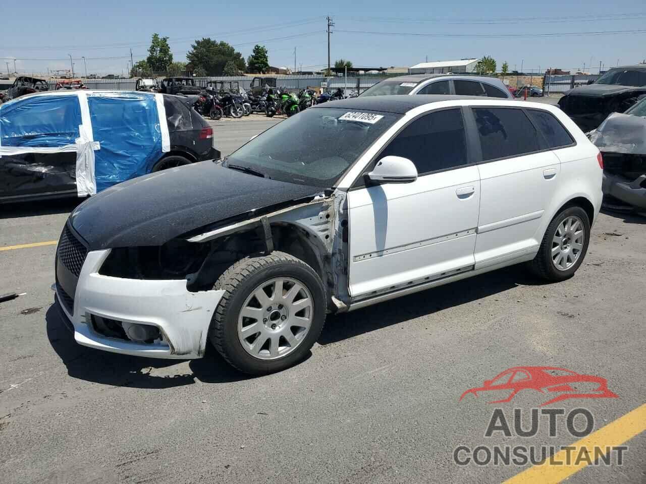 AUDI A3 2010 - WAUKJAFM1AA054132