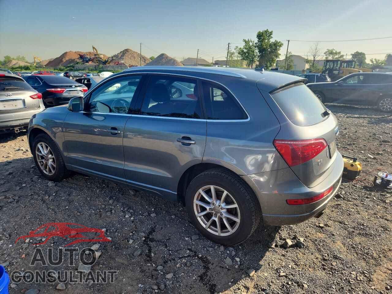 AUDI Q5 2012 - WA1LFAFP2CA123068