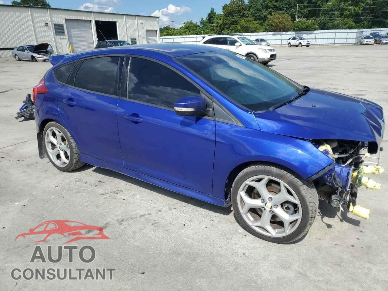 FORD FOCUS 2013 - 1FADP3L98DL362483