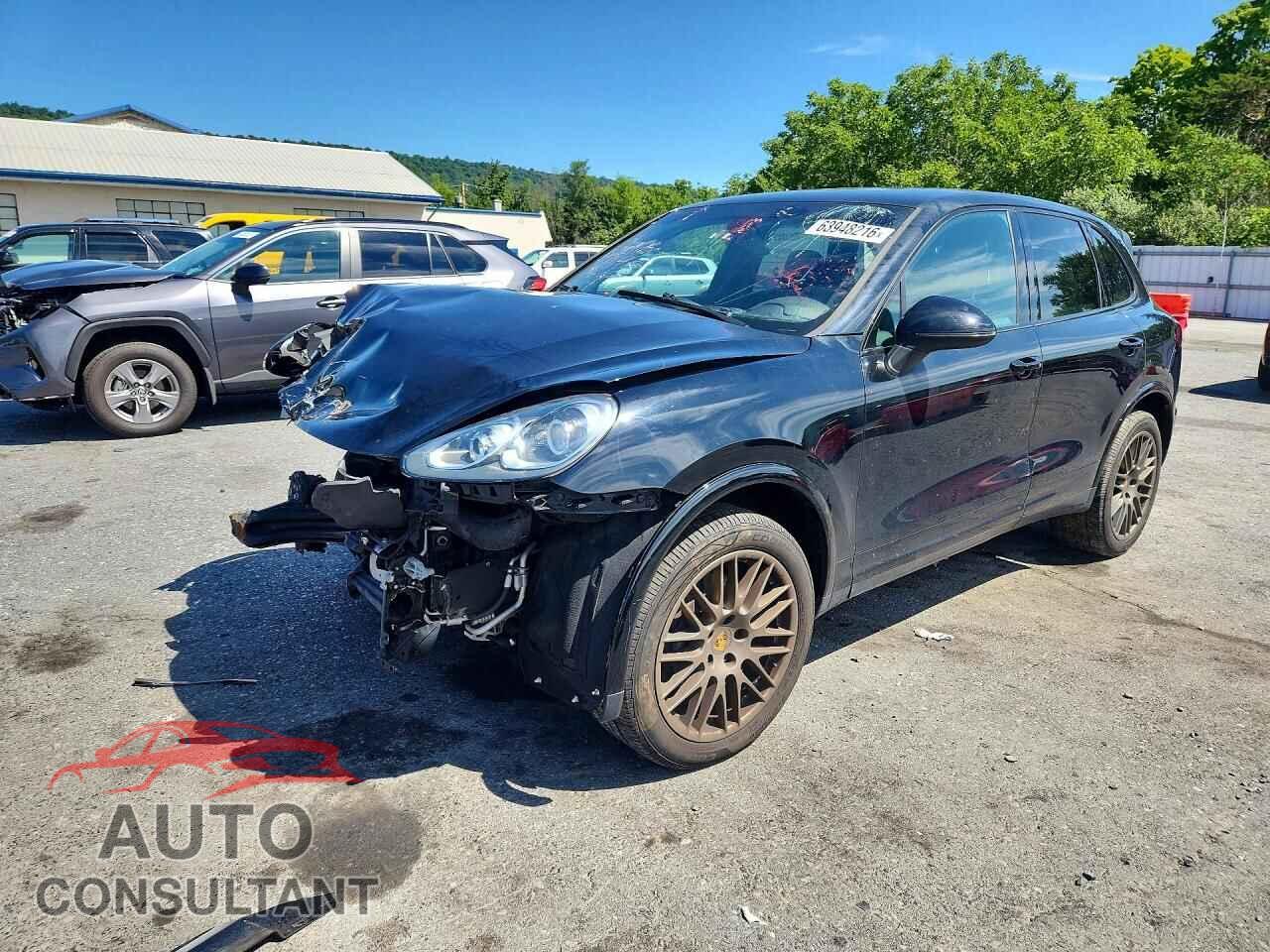 PORSCHE CAYENNE 2018 - WP1AA2A21JKA06701