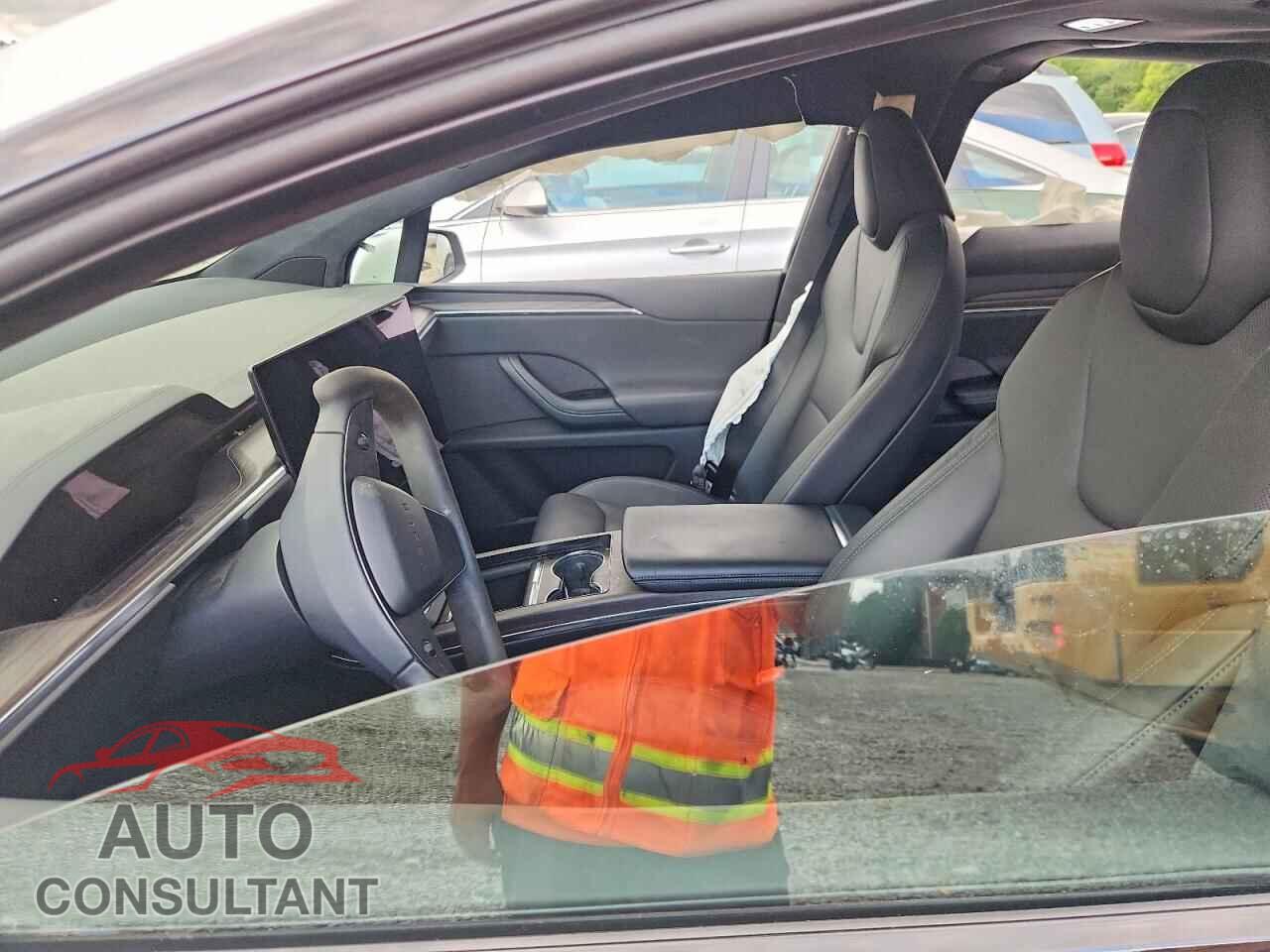 TESLA MODEL X 2022 - 7SAXCAE59NF356183