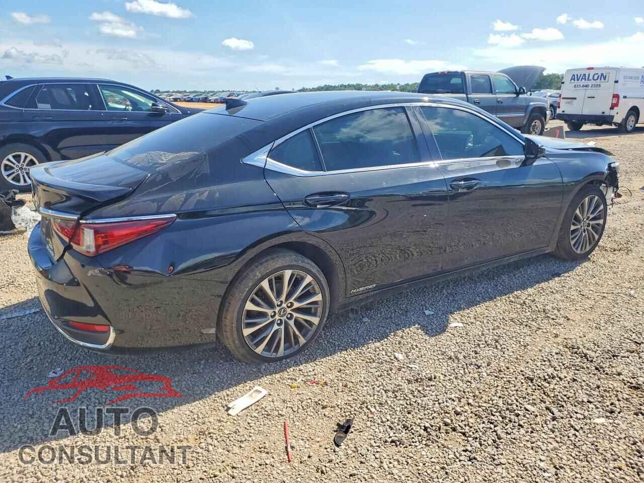 LEXUS ES300 2019 - JTHB21B11K2036557