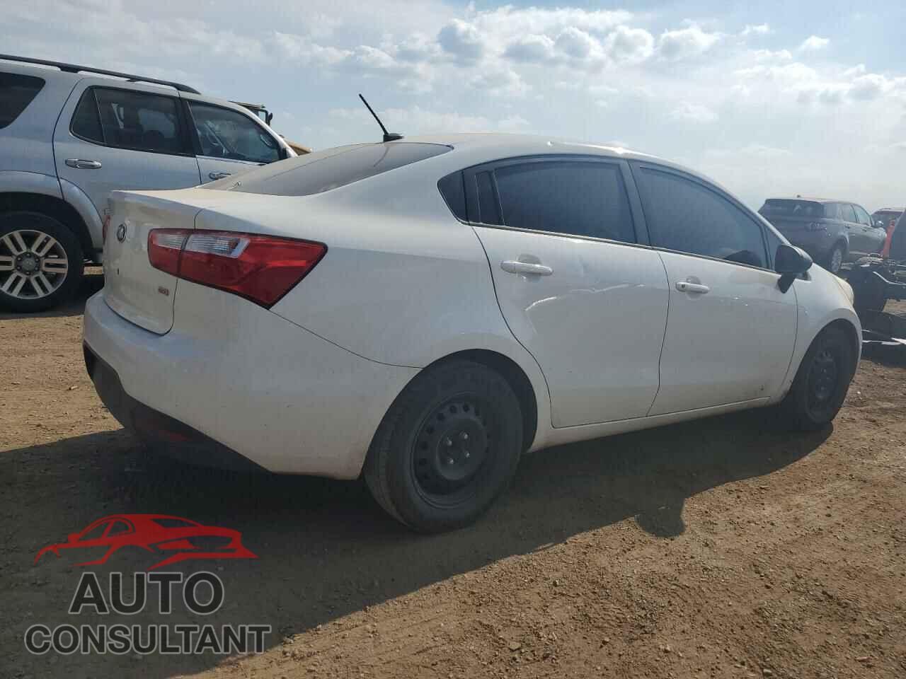 KIA RIO 2015 - KNADM4A30F6511166