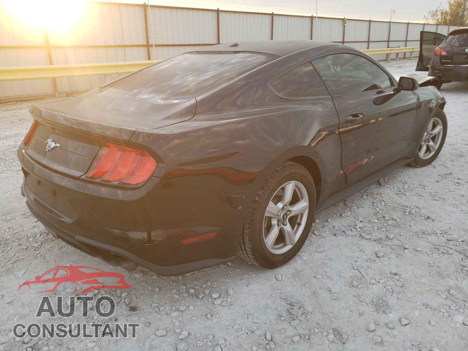FORD MUSTANG 2019 - 1FA6P8TH1K5142875
