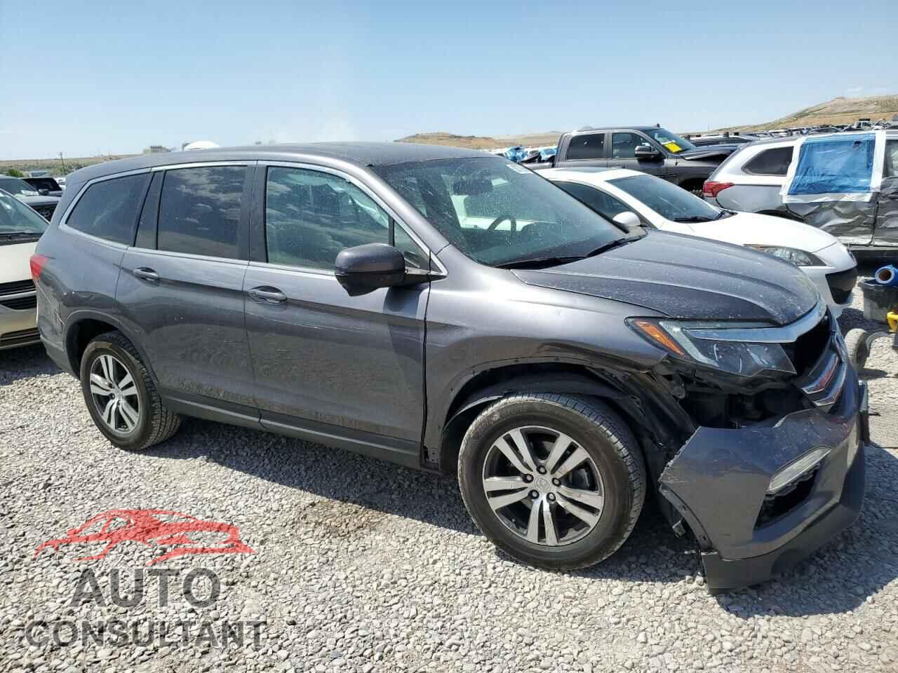 HONDA PILOT 2017 - 5FNYF6H51HB011252