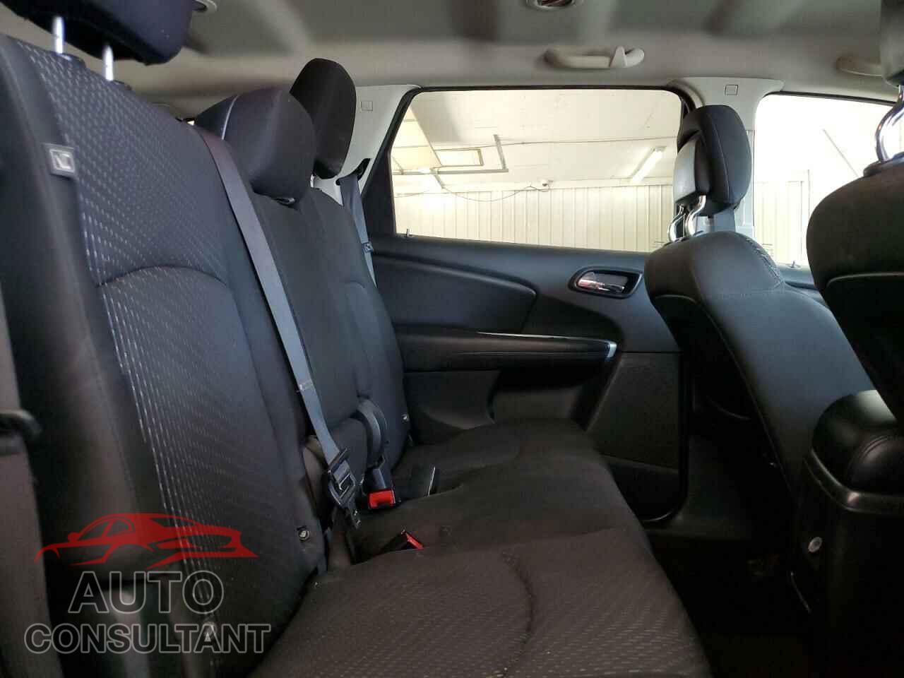 DODGE JOURNEY 2017 - 3C4PDCAB1HT590390
