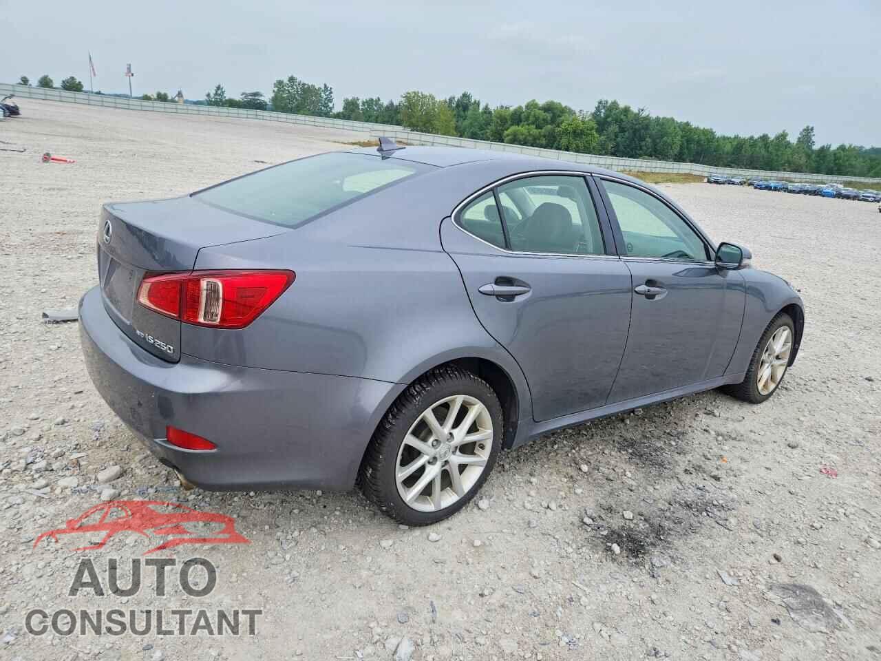 LEXUS IS 2013 - JTHCF5C26D5061253