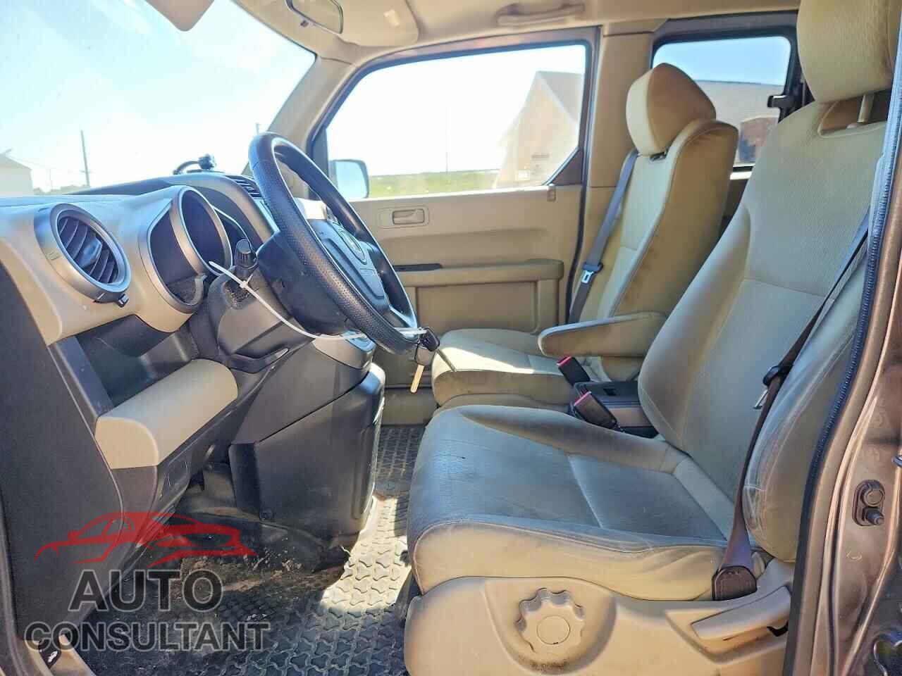 HONDA ELEMENT 2011 - 5J6YH2H79BL000180
