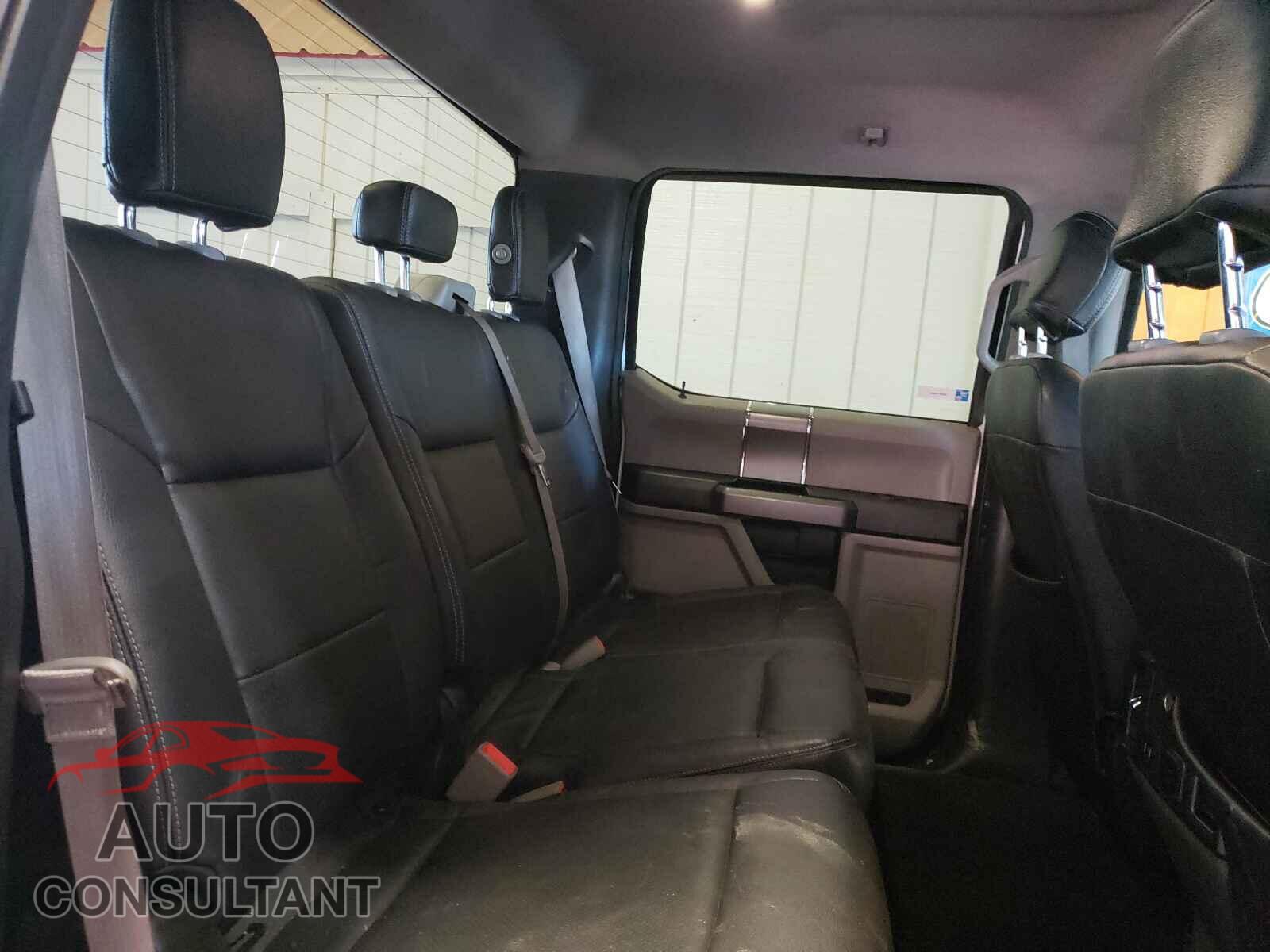 FORD F350 2017 - 1FT8W3B68HEF33006