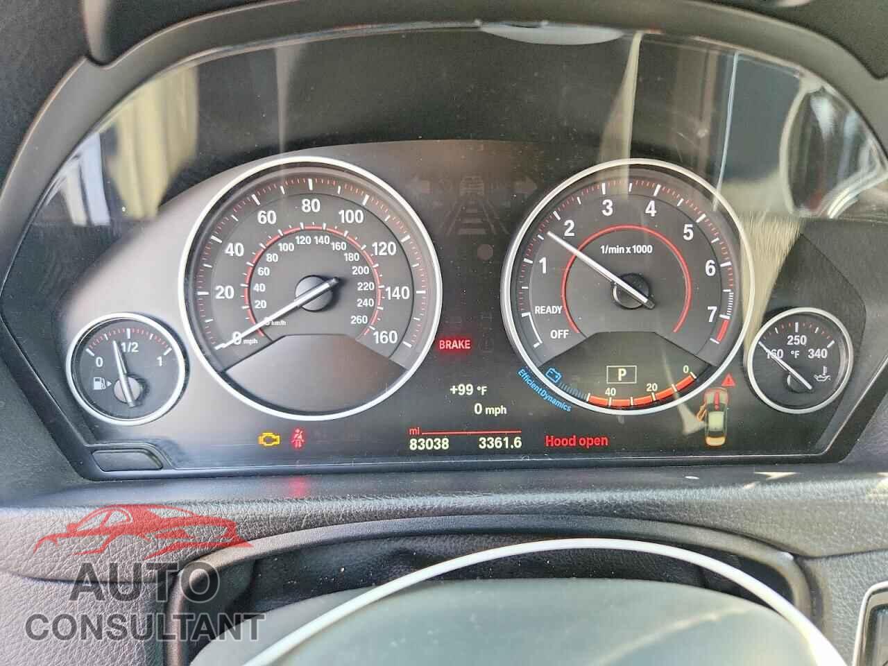 BMW 3 SERIES 2017 - WBA8B3C34HK777590