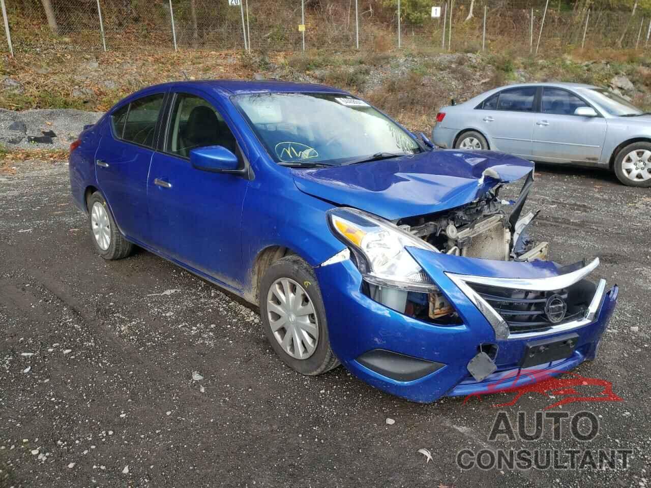 NISSAN VERSA 2017 - 3N1CN7AP1HL812556