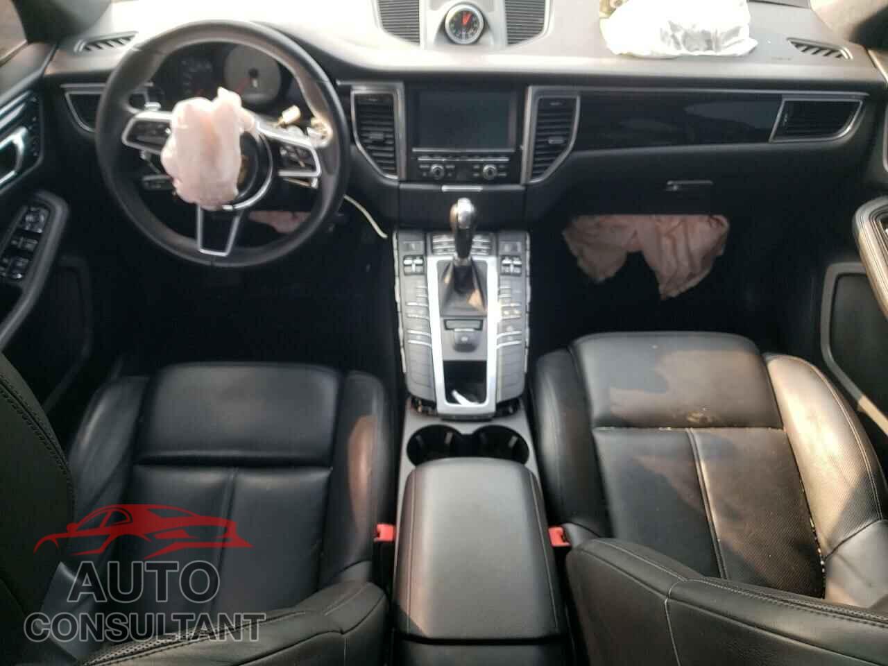 PORSCHE MACAN 2016 - WP1AB2A53GLB44671