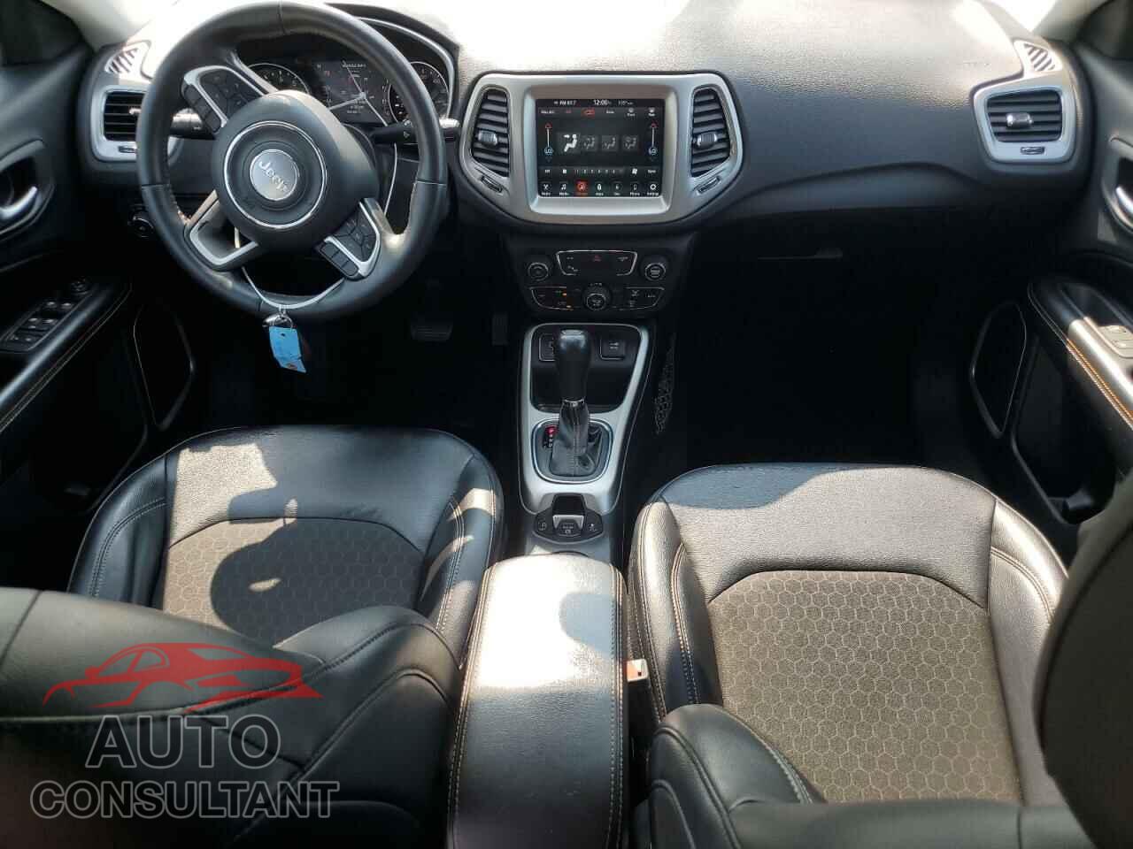 JEEP COMPASS 2017 - 3C4NJCBB2HT668660