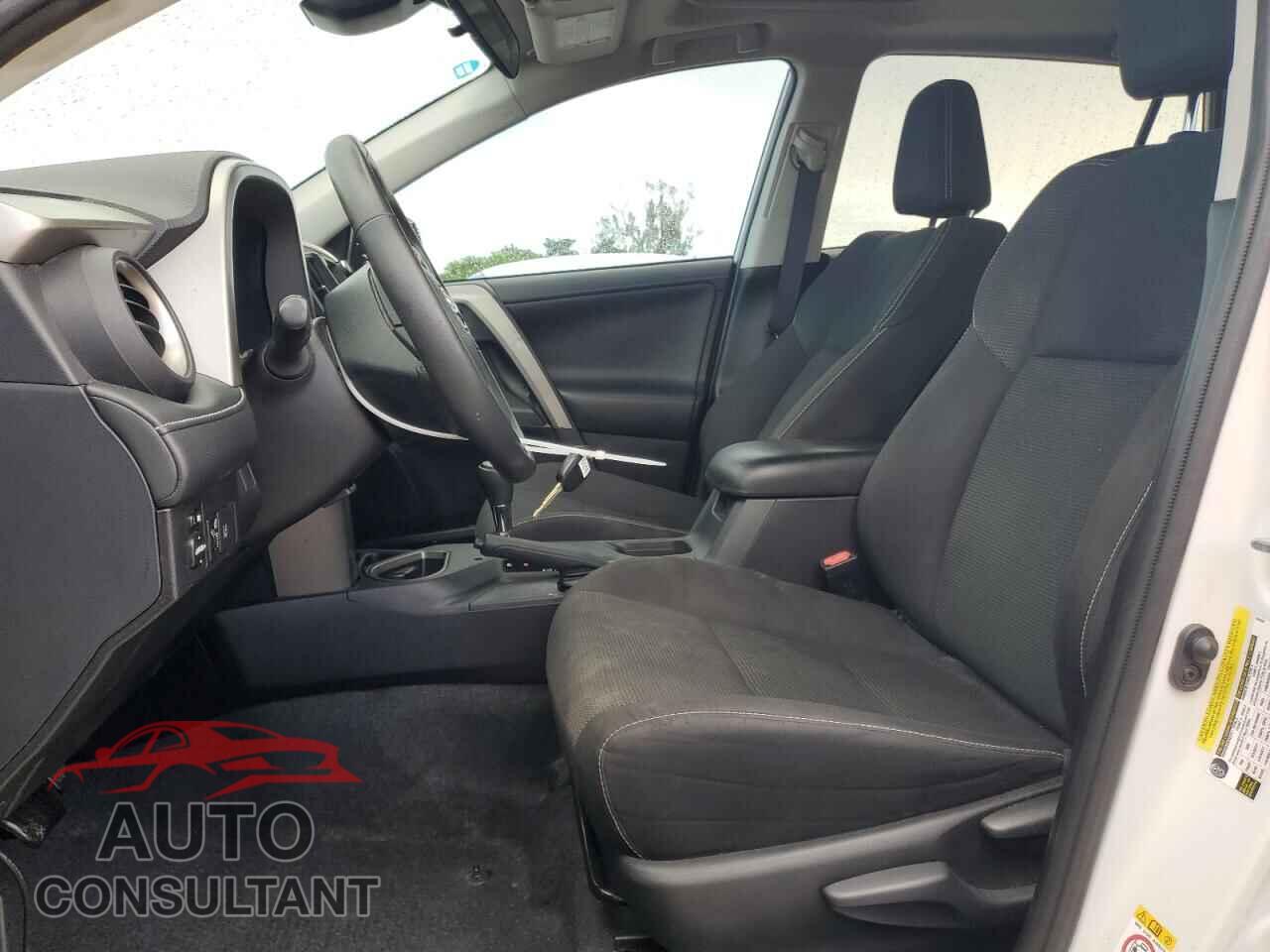 TOYOTA RAV4 2017 - 2T3WFREV5HW337126