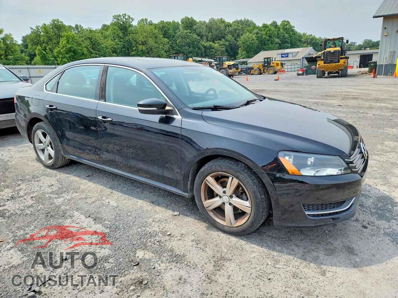 VOLKSWAGEN PASSAT 2013 - 1VWBP7A31DC080464