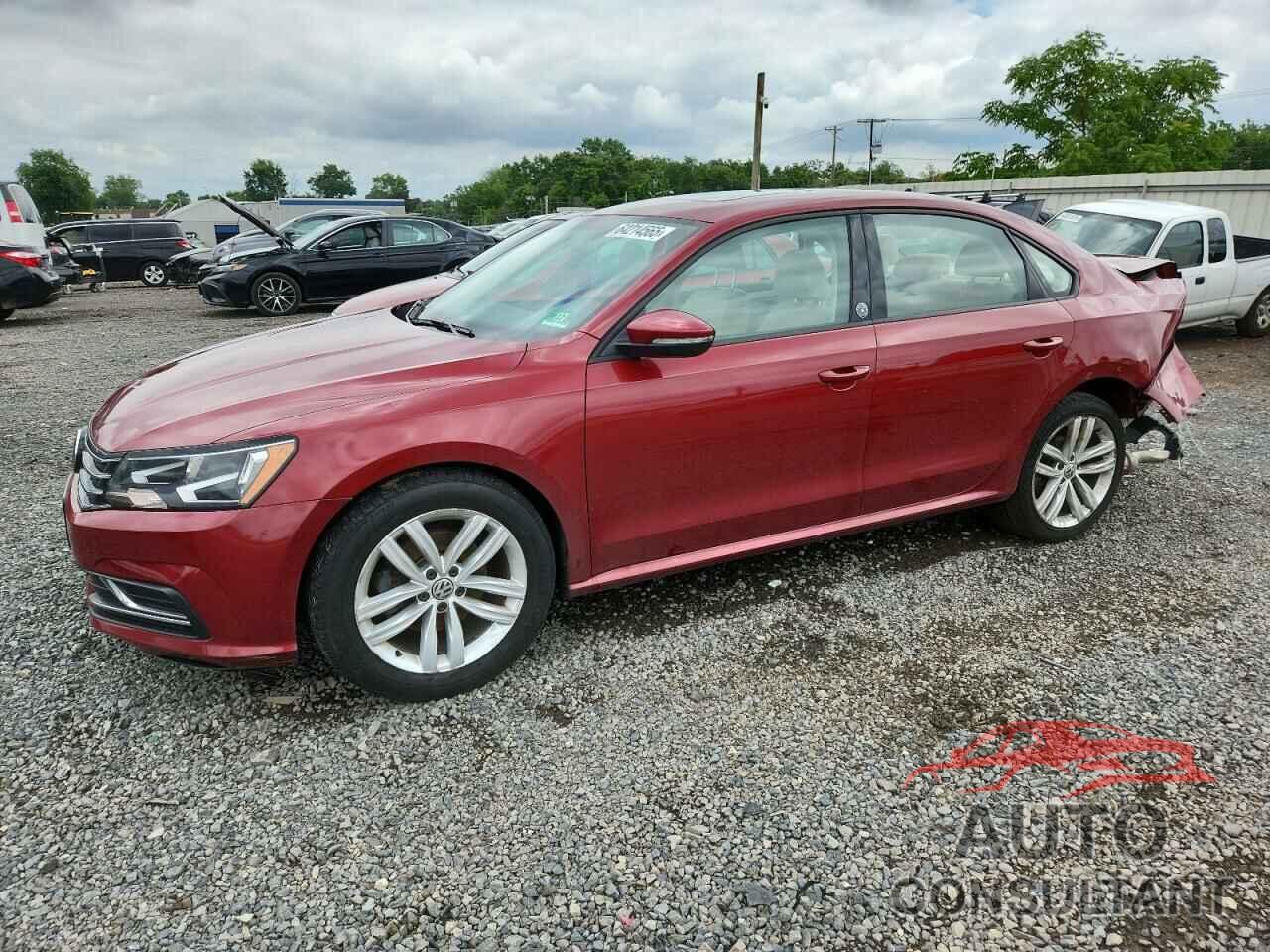 VOLKSWAGEN PASSAT 2019 - 1VWLA7A34KC004305