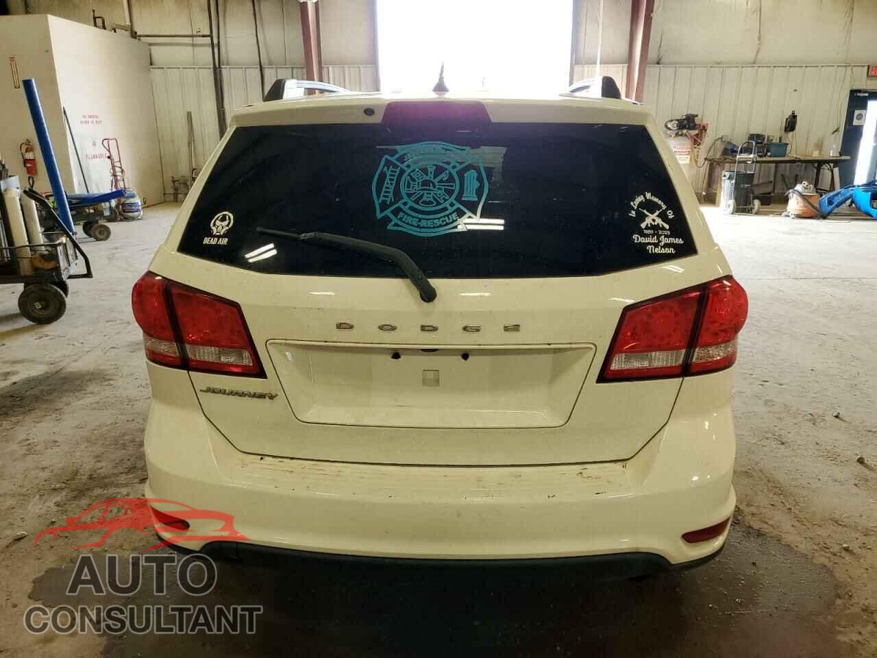 DODGE JOURNEY 2019 - 3C4PDCBB1KT794256