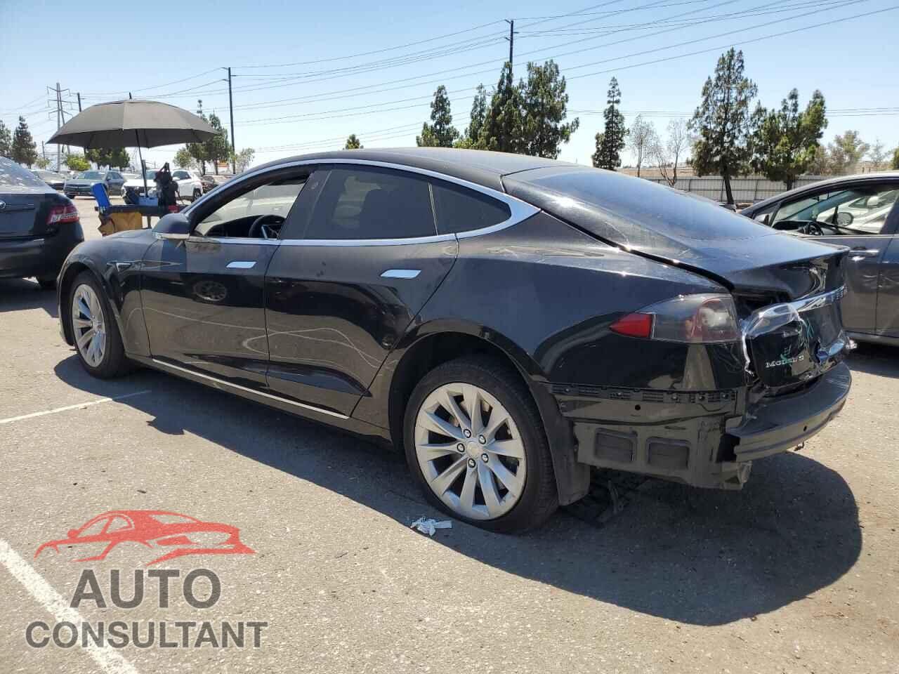TESLA MODEL S 2017 - 5YJSA1E26HF220892