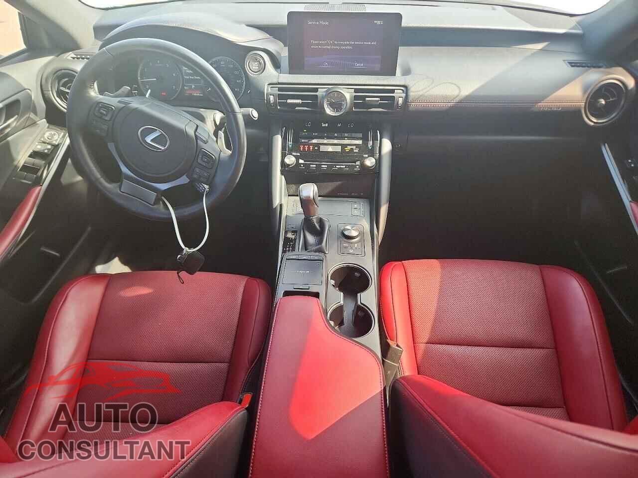 LEXUS IS 2024 - JTHCA1D20R5129706