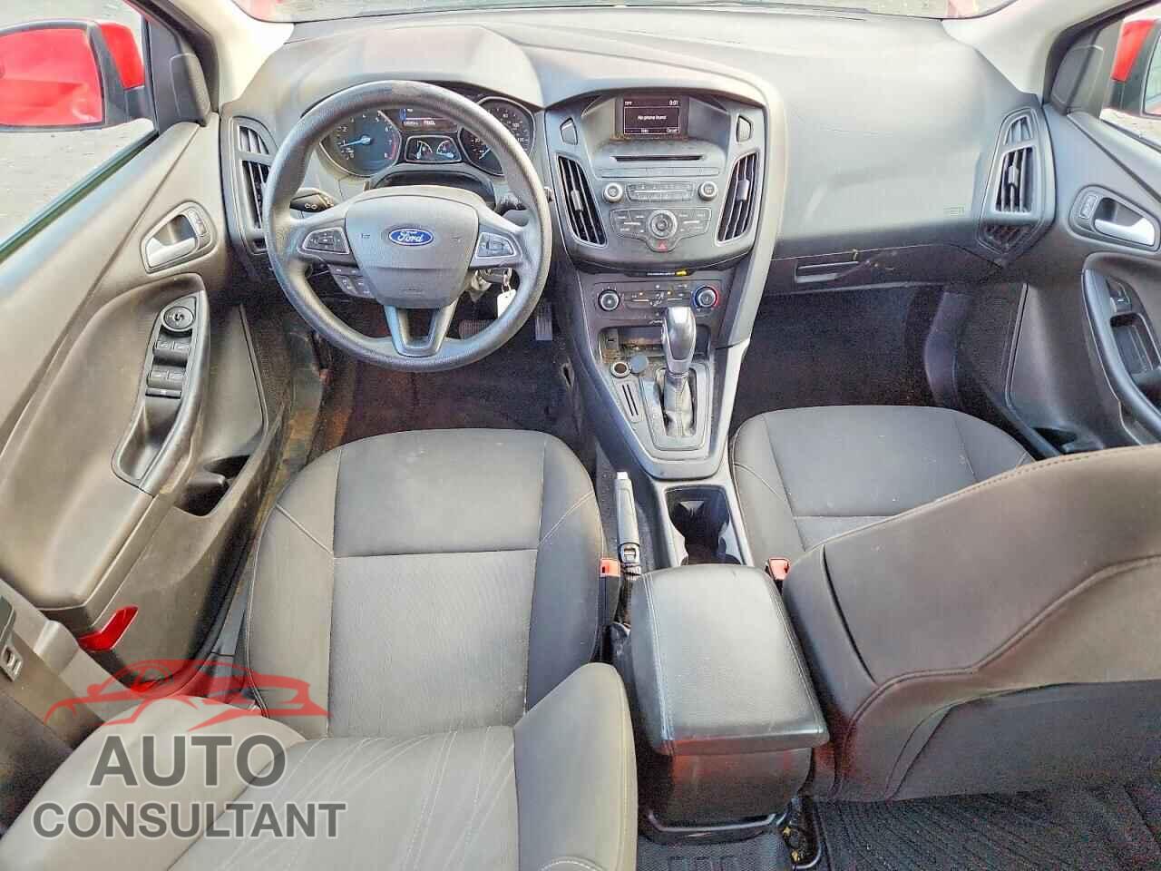 FORD FOCUS 2015 - 1FADP3K23FL315515