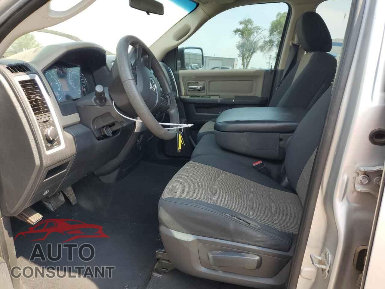 DODGE RAM 1500 2012 - 1C6RD7GP5CS266363