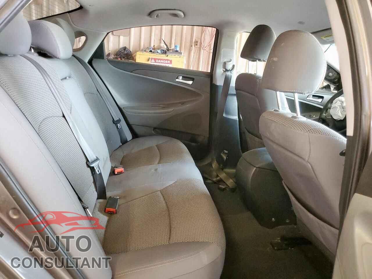 HYUNDAI SONATA 2011 - 5NPEB4AC2BH288612
