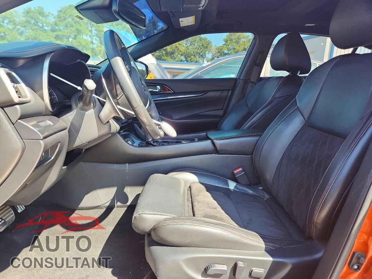 NISSAN MAXIMA 2020 - 1N4AA6EV2LC382811