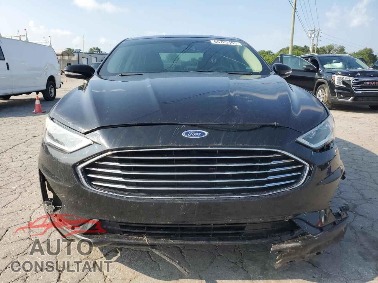 FORD FUSION 2019 - 3FA6P0CDXKR180357