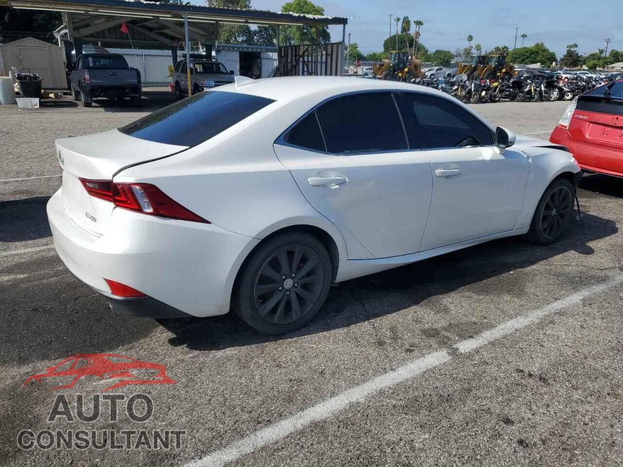 LEXUS IS 2015 - JTHBF1D20F5080046