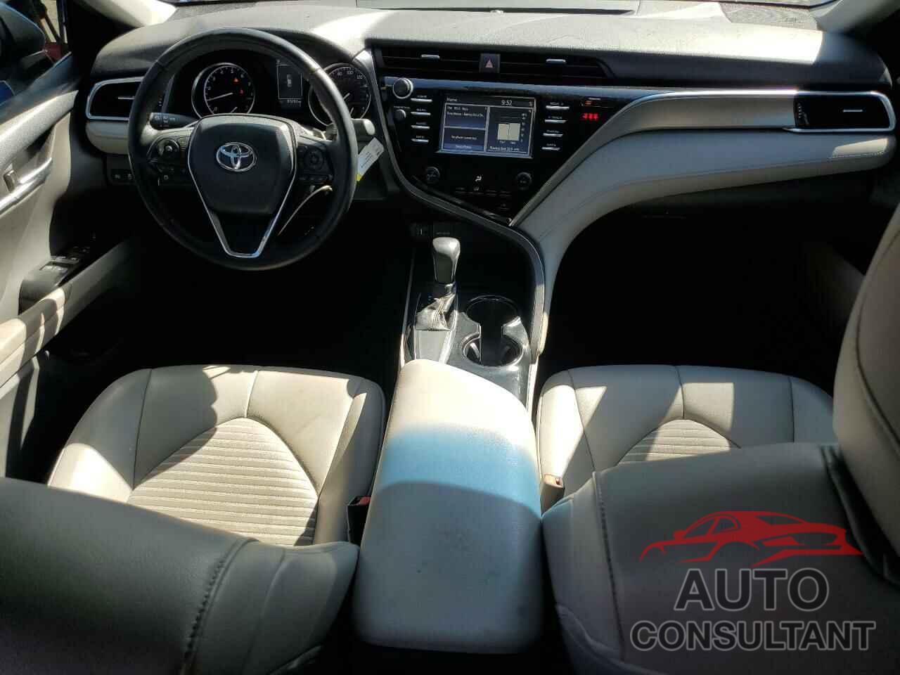 TOYOTA CAMRY 2018 - 4T1B11HK6JU088222