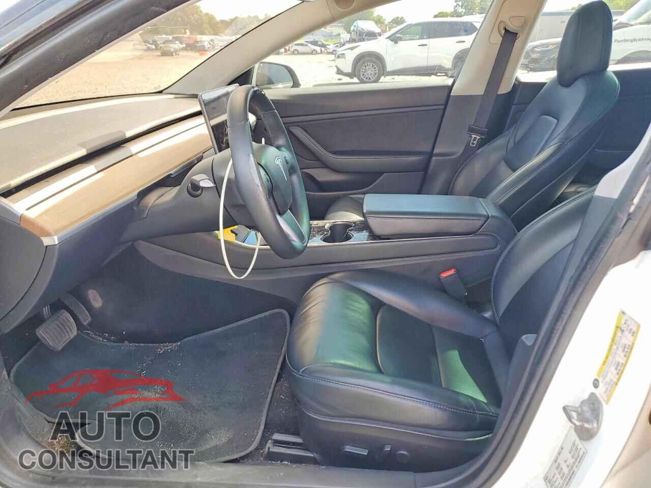 TESLA MODEL 3 2019 - 5YJ3E1EB2KF510613