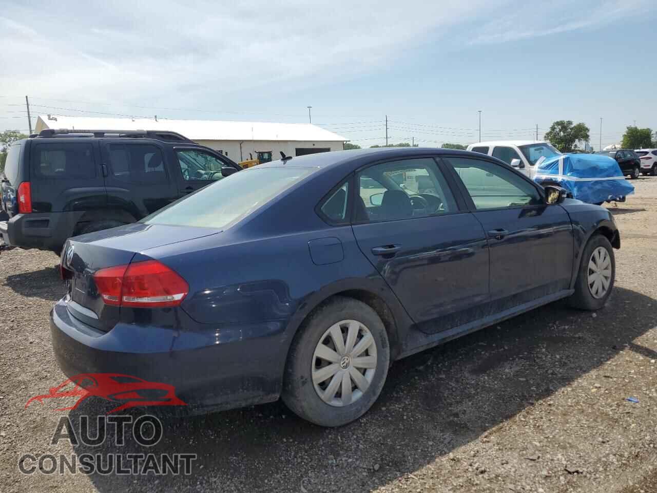 VOLKSWAGEN PASSAT 2013 - 1VWAP7A30DC054837