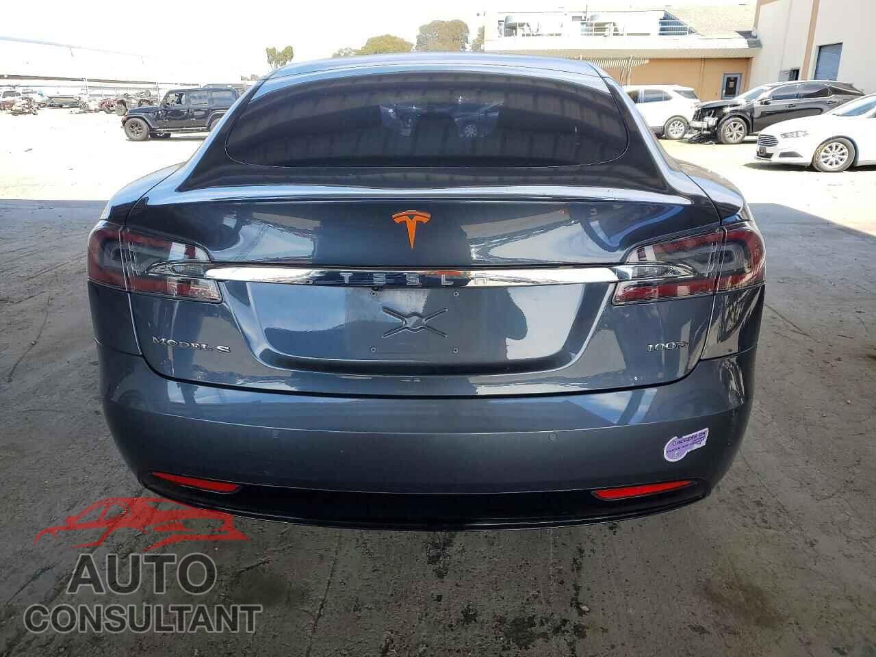 TESLA MODEL S 2018 - 5YJSA1E26JF270407