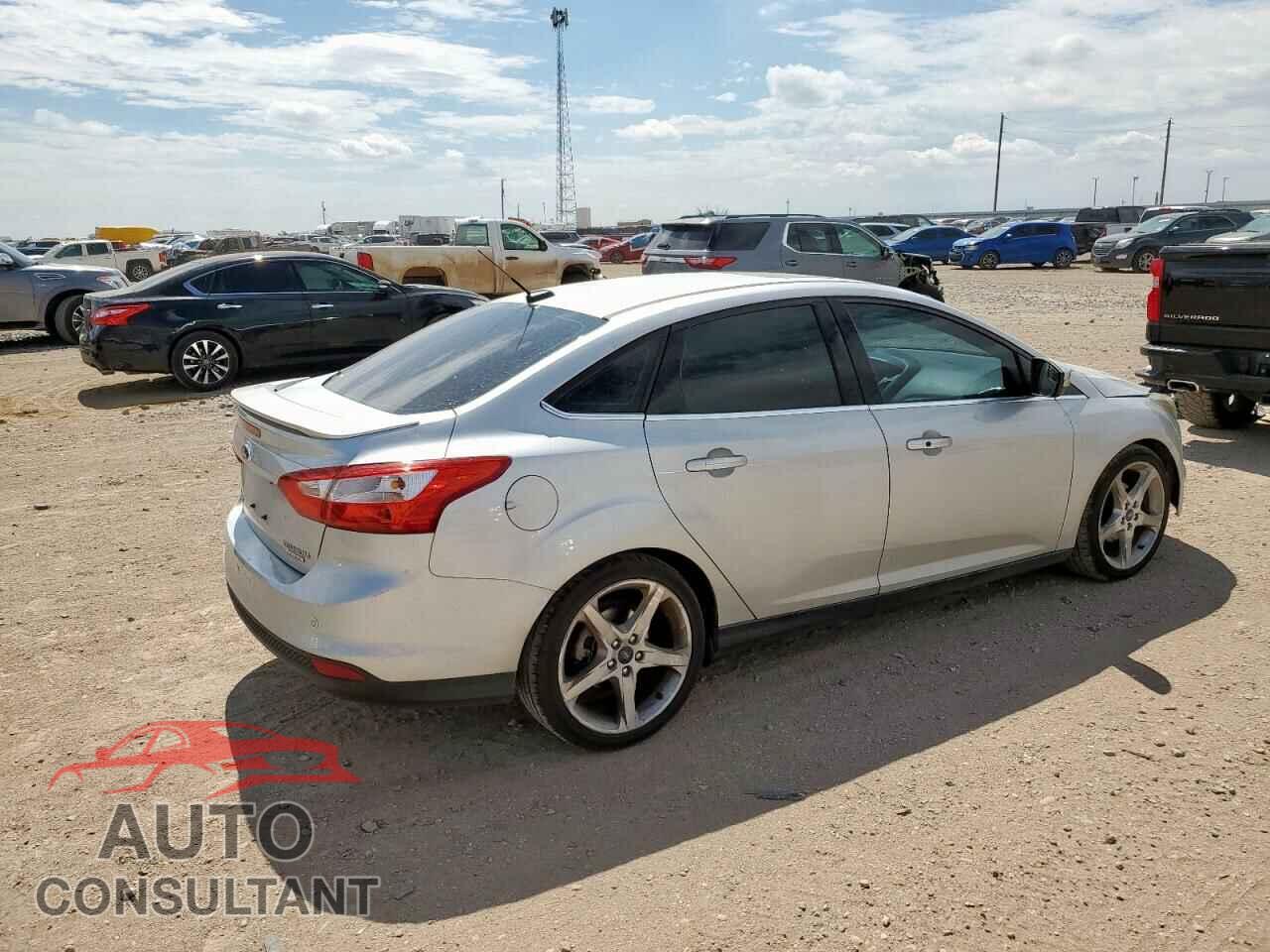 FORD FOCUS 2014 - 1FADP3J27EL452070