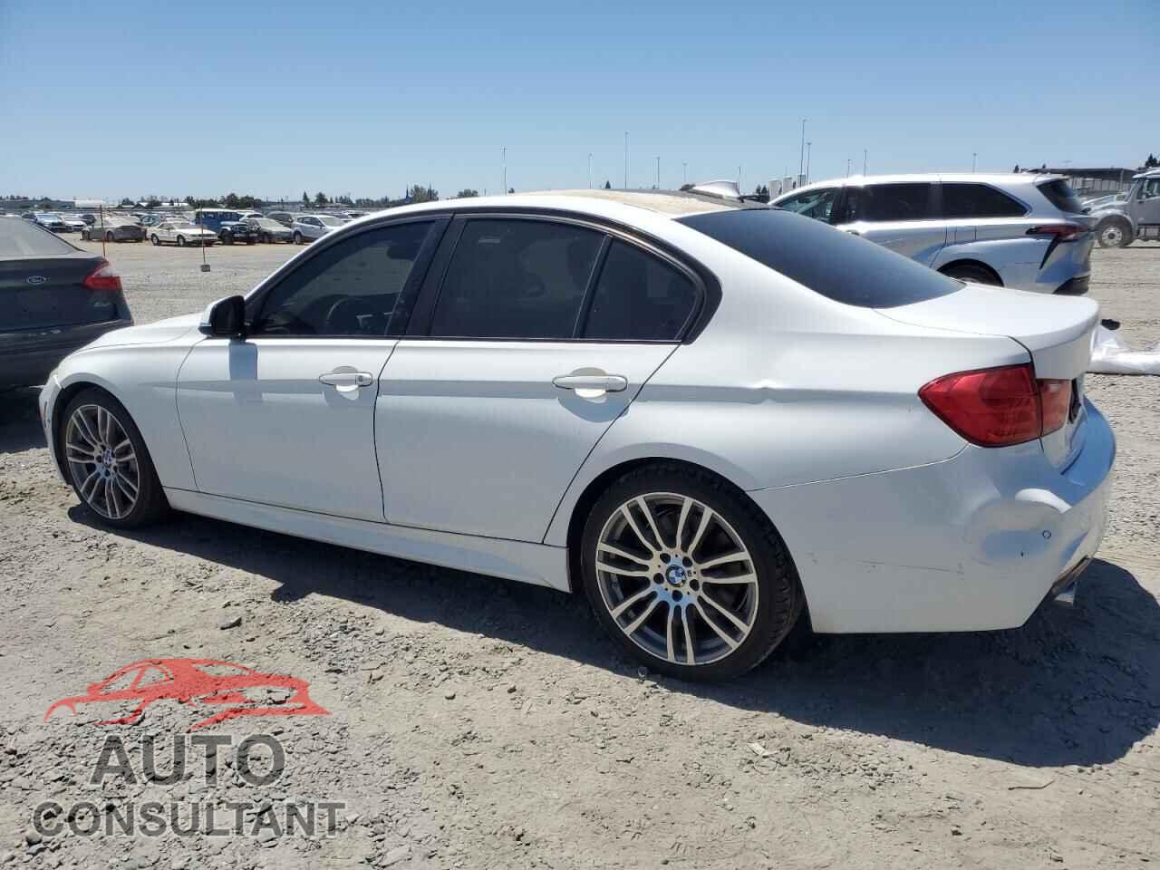 BMW 3 SERIES 2013 - WBA3A9C54DF476824