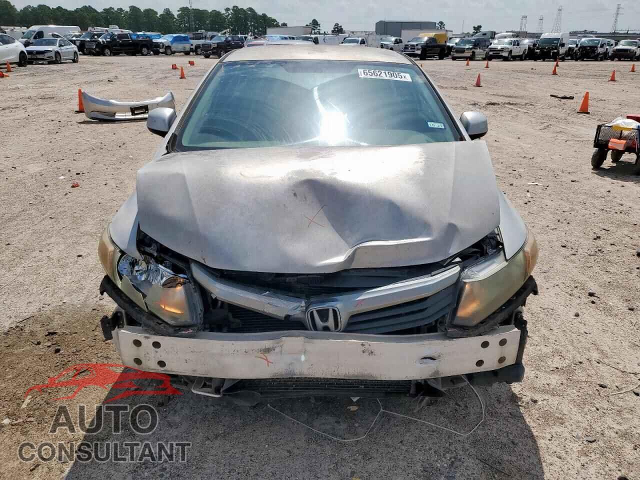 HONDA CIVIC 2012 - 2HGFB2F50CH327745
