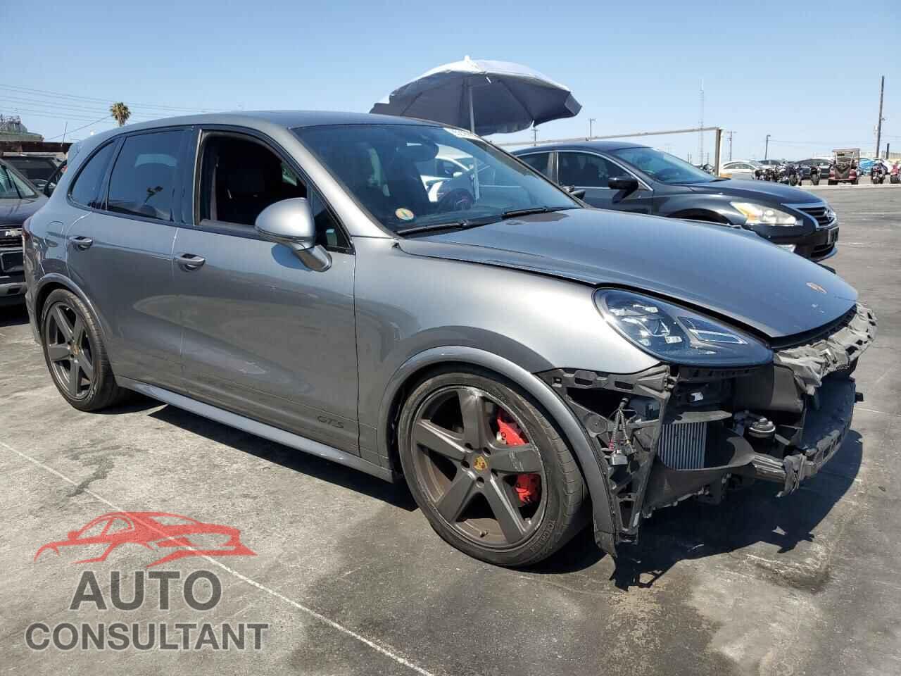 PORSCHE CAYENNE 2017 - WP1AD2A25HLA80375