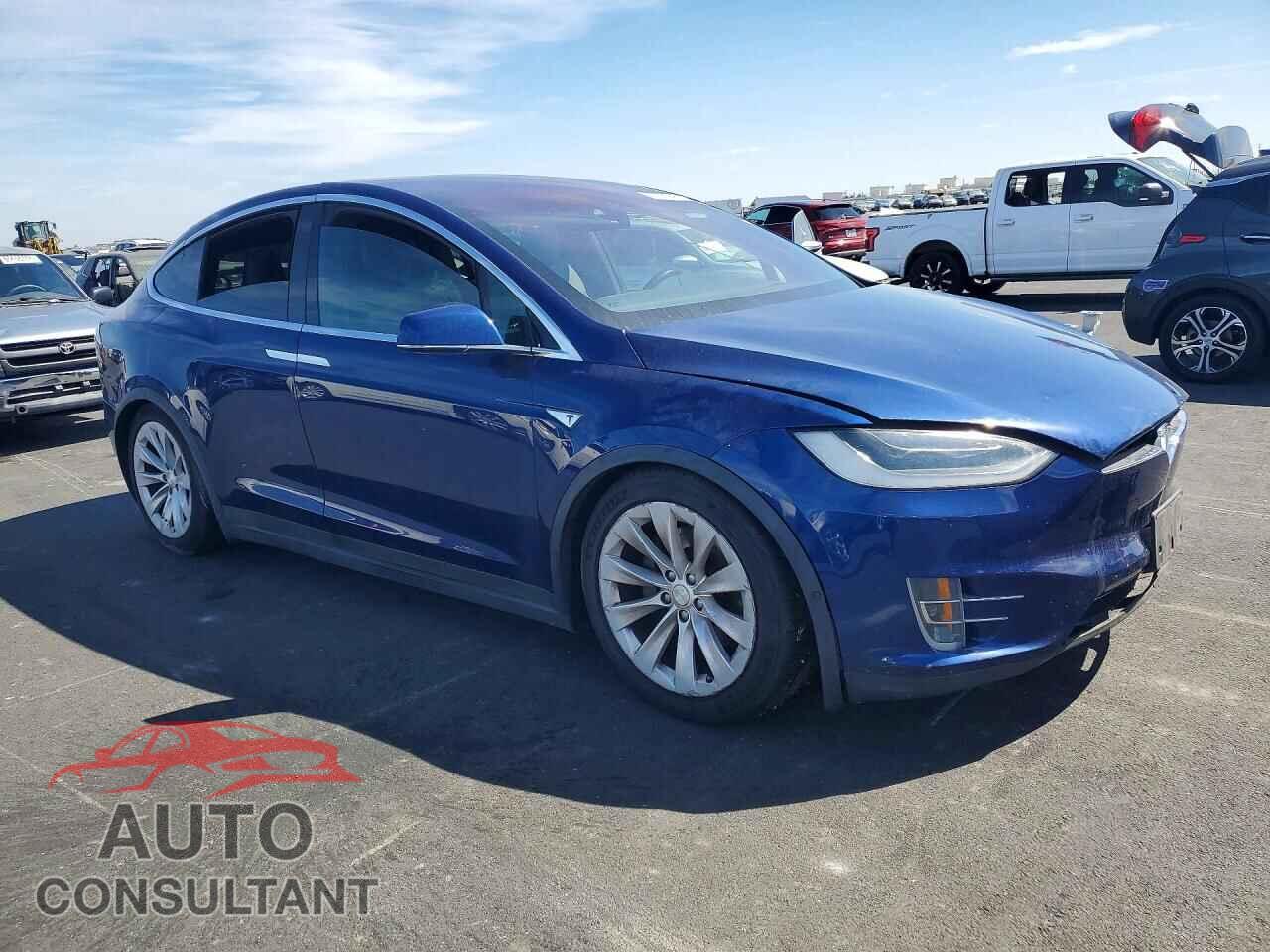 TESLA MODEL X 2016 - 5YJXCBE27GF015649