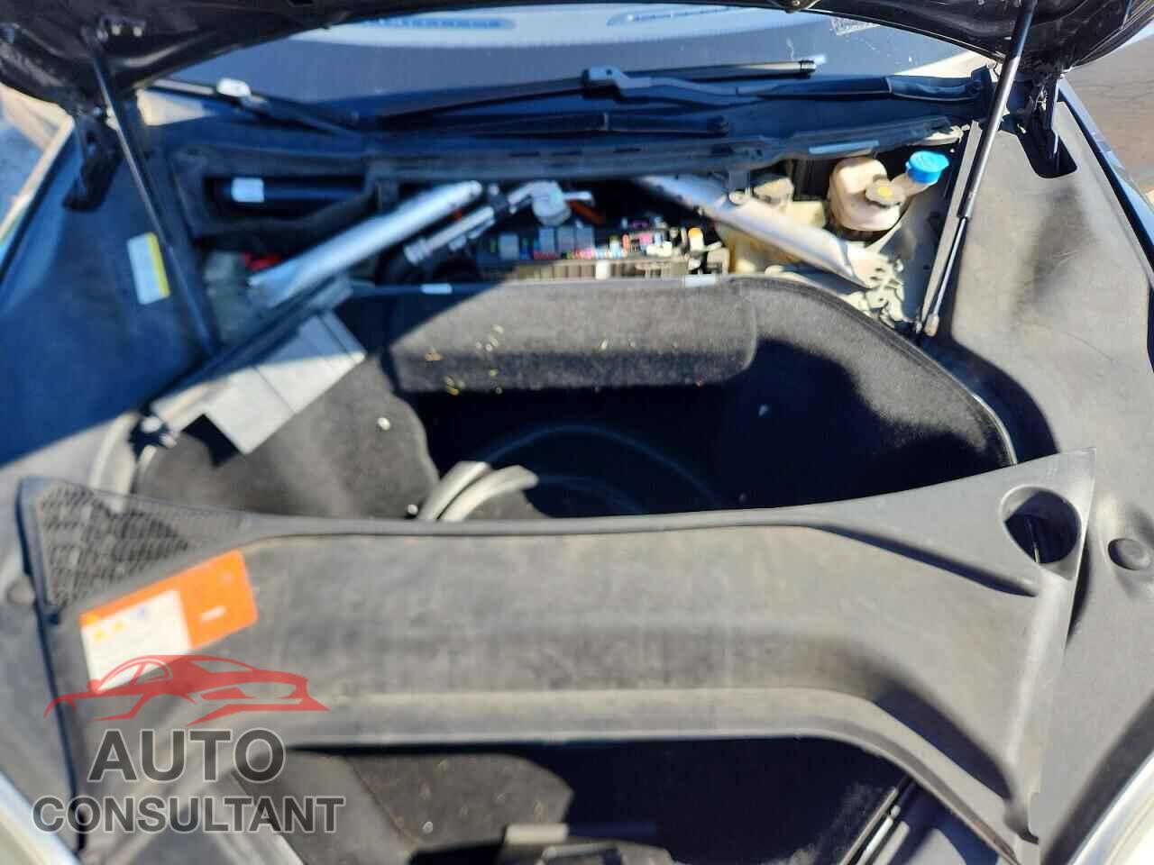 TESLA MODEL S 2015 - 5YJSA1E14FF110508