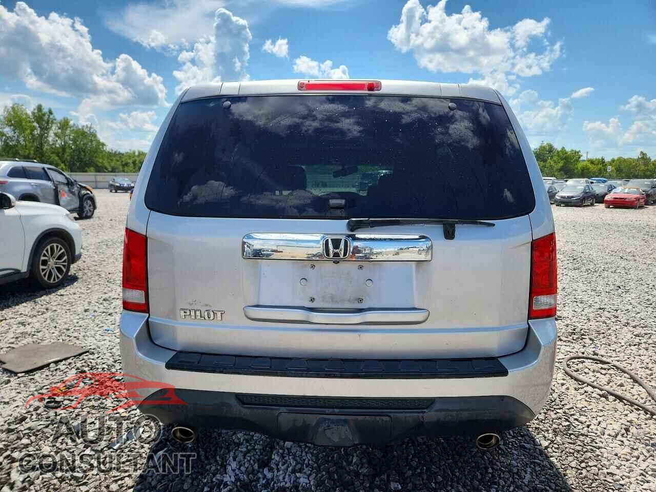 HONDA PILOT 2012 - 5FNYF3H65CB035621