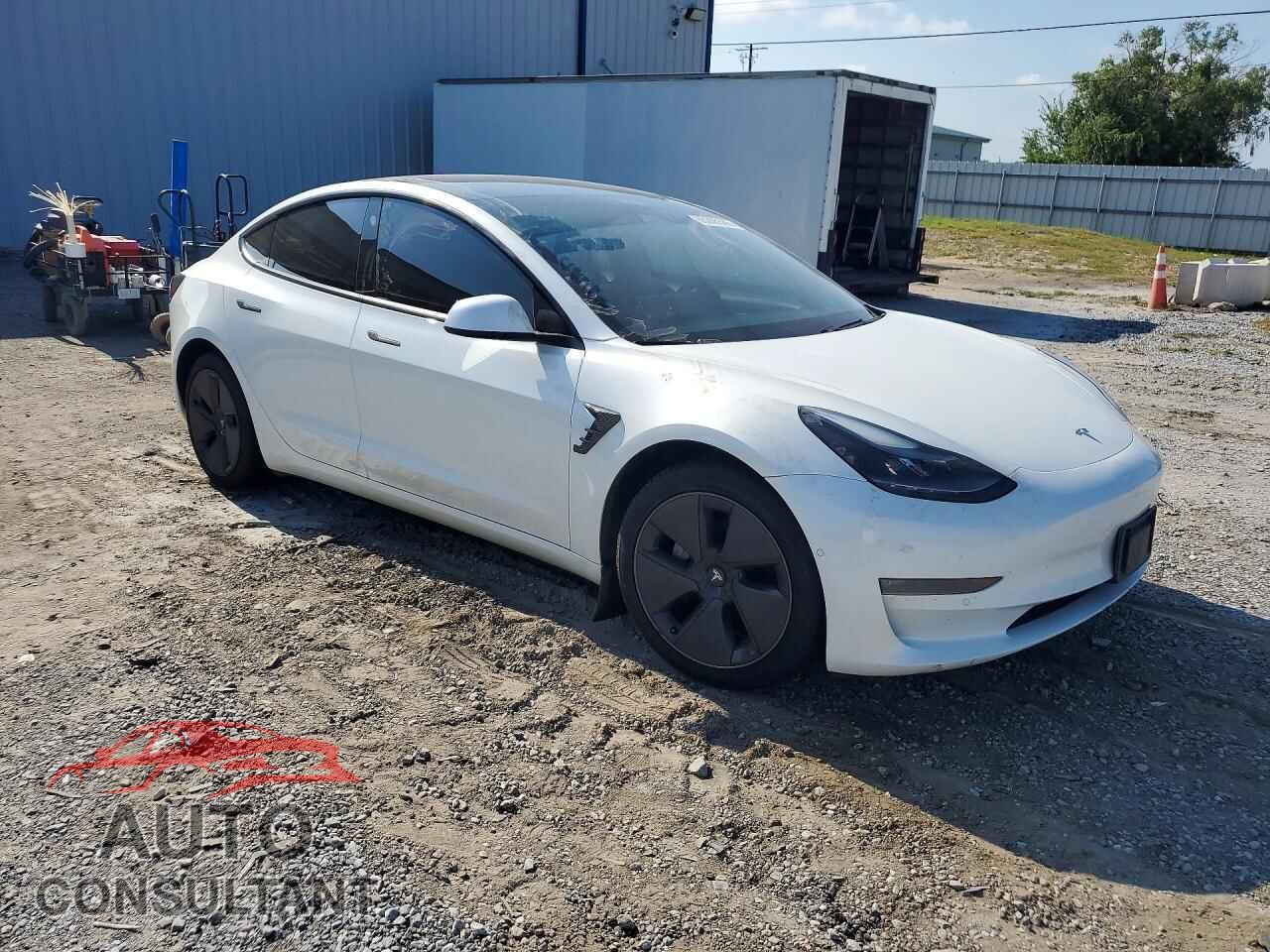 TESLA MODEL 3 2021 - 5YJ3E1EB6MF992702