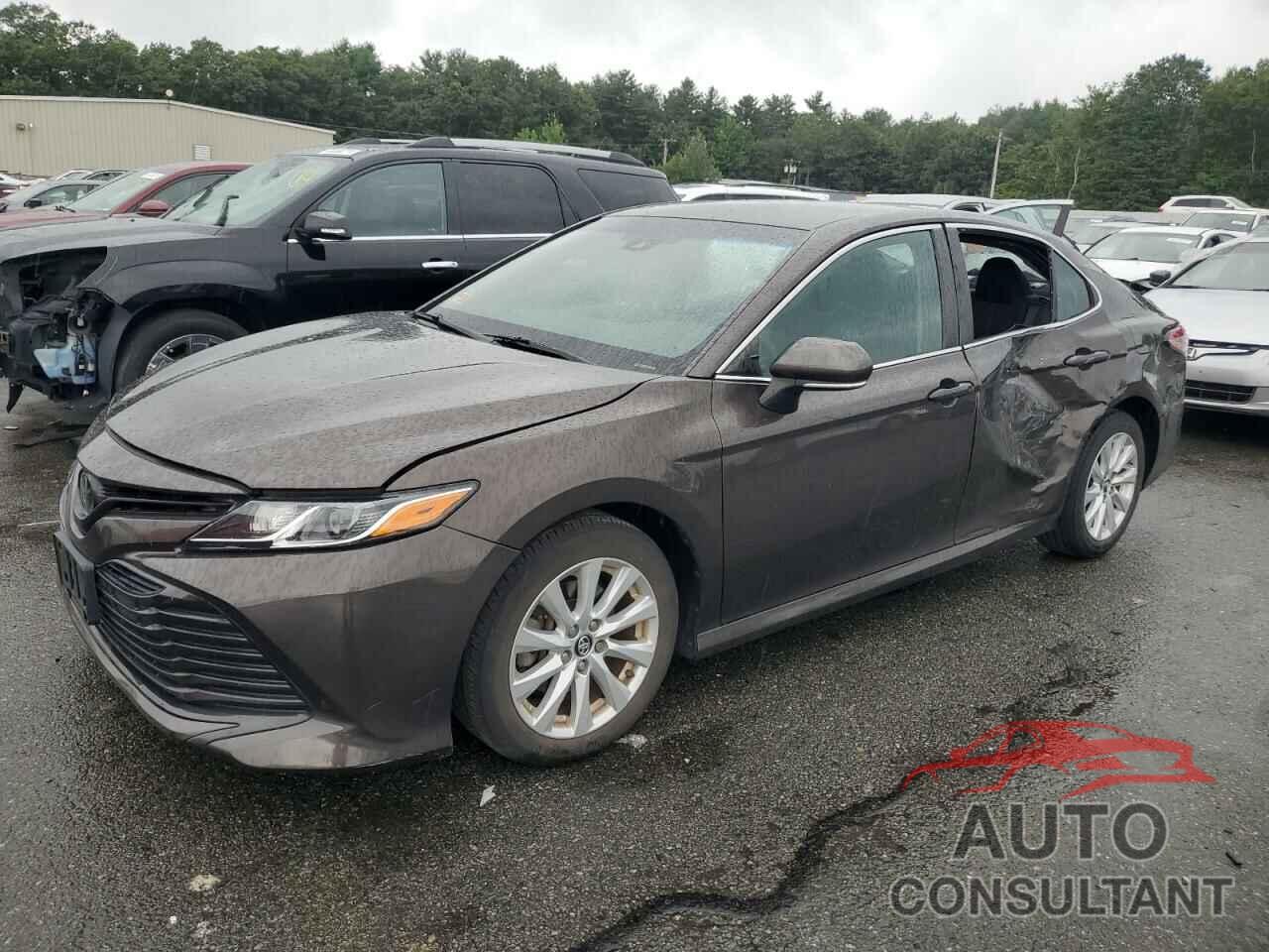 TOYOTA CAMRY 2018 - 4T1B11HK6JU534529