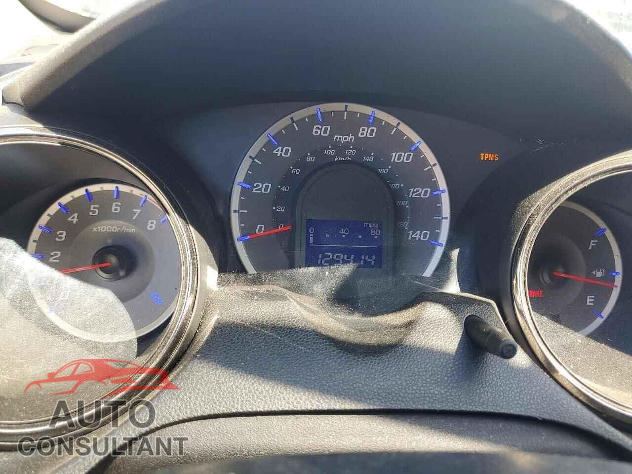 HONDA FIT 2013 - JHMGE8H69DC004669
