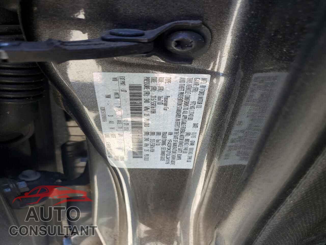 FORD FOCUS 2016 - 1FADP3K27GL241016