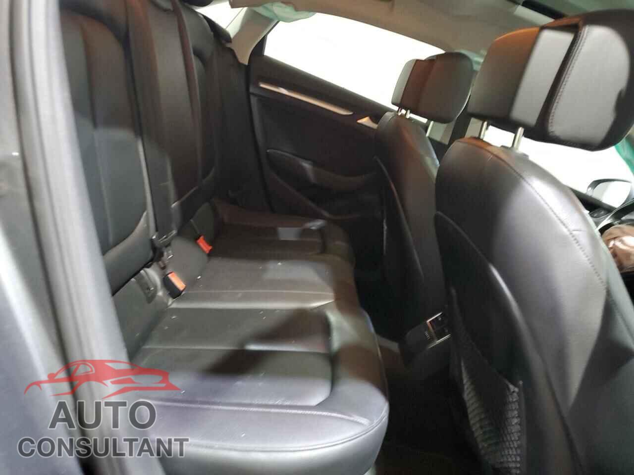 AUDI A3 2015 - WAUBFGFF0F1084056