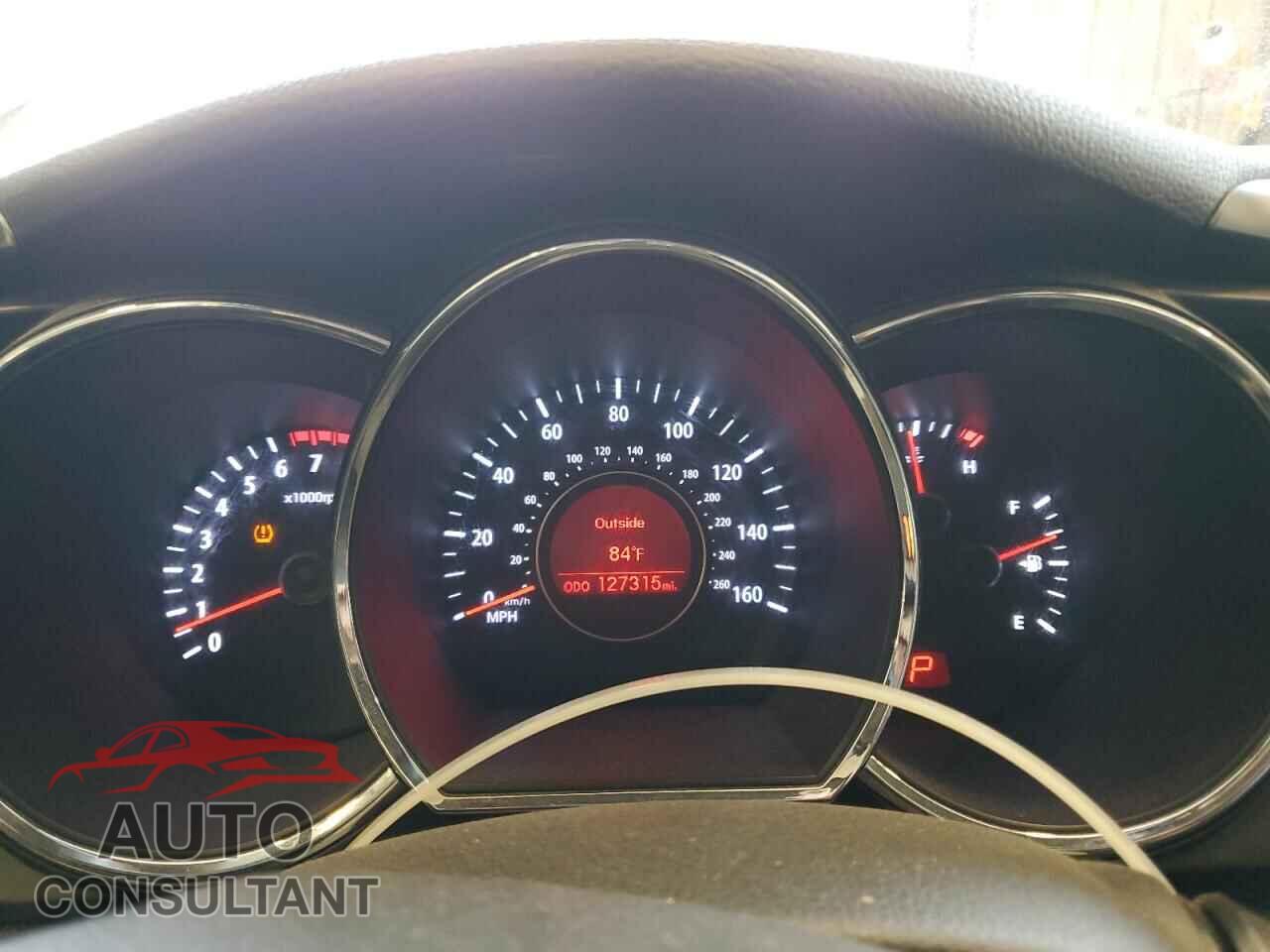 KIA OPTIMA 2011 - KNAGM4A76B5055870