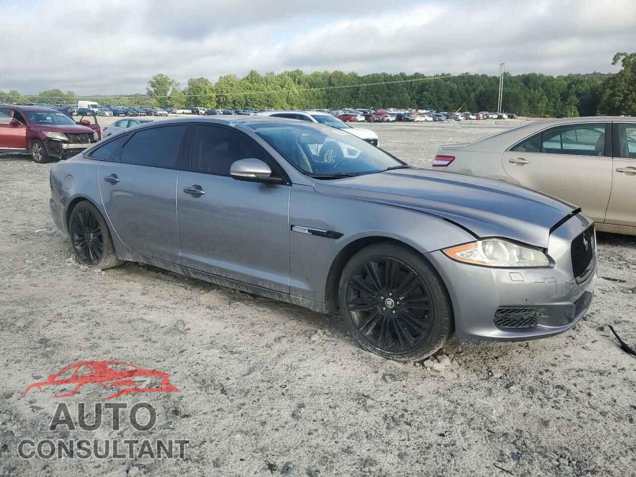 JAGUAR XJ 2012 - SAJWA2GEXCMV22332