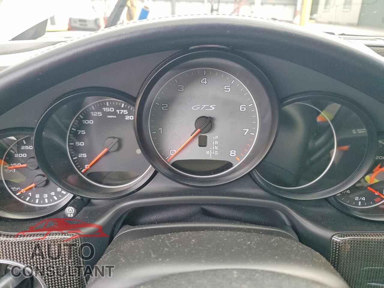 PORSCHE PANAMERA 2015 - WP0AF2A73FL080802