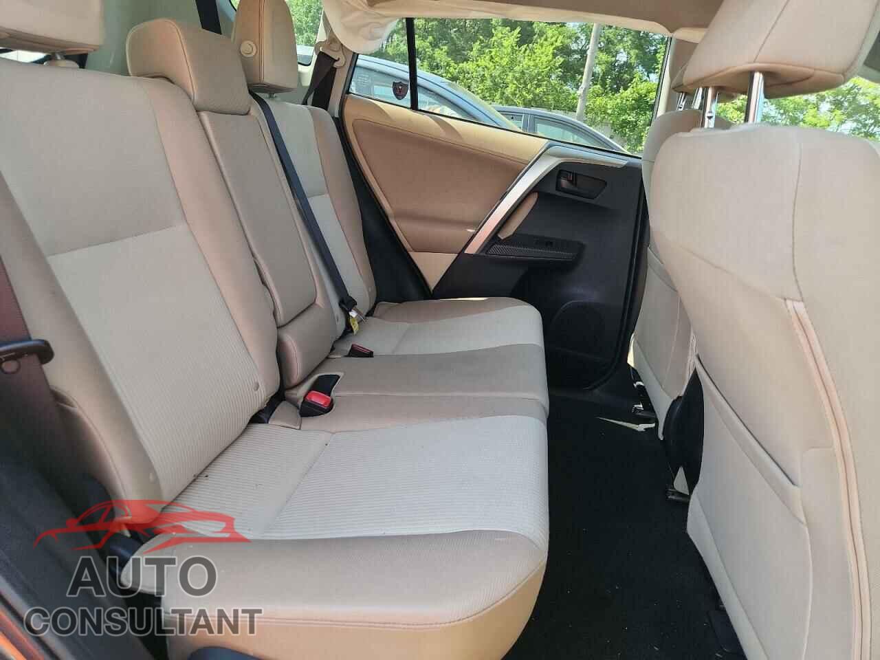 TOYOTA RAV4 2013 - JTMRFREV7DD011896
