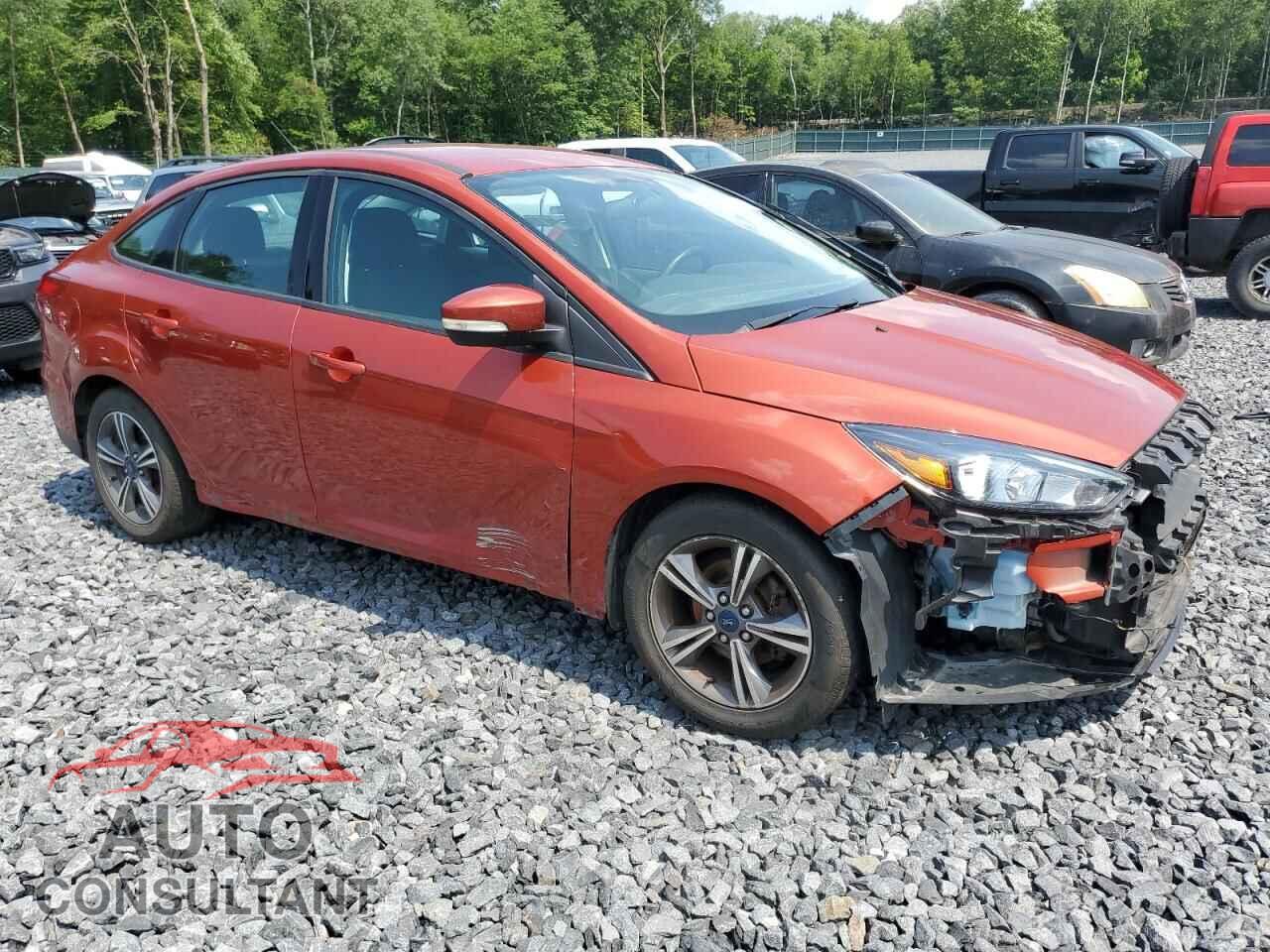 FORD FOCUS 2018 - 1FADP3FE7JL245319